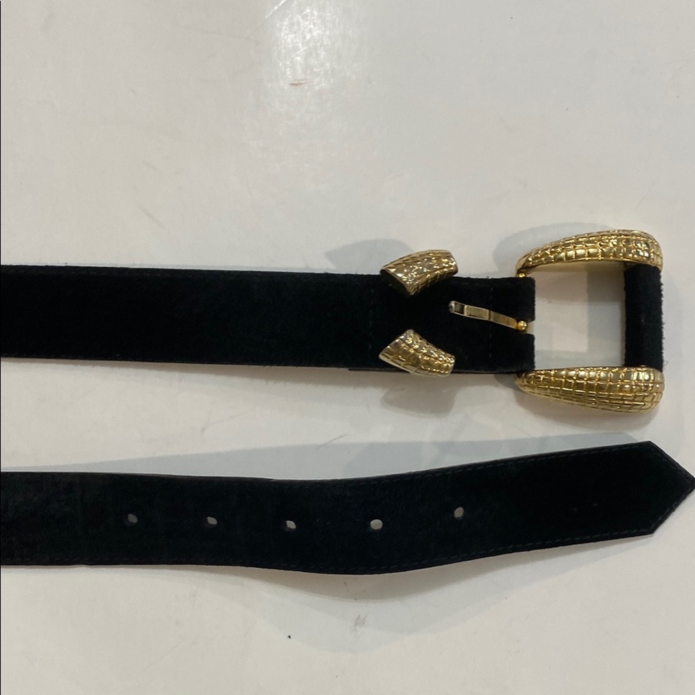 Black Suede Belt with Gold Buckle - Women's Accessory - Picture 5 of 13